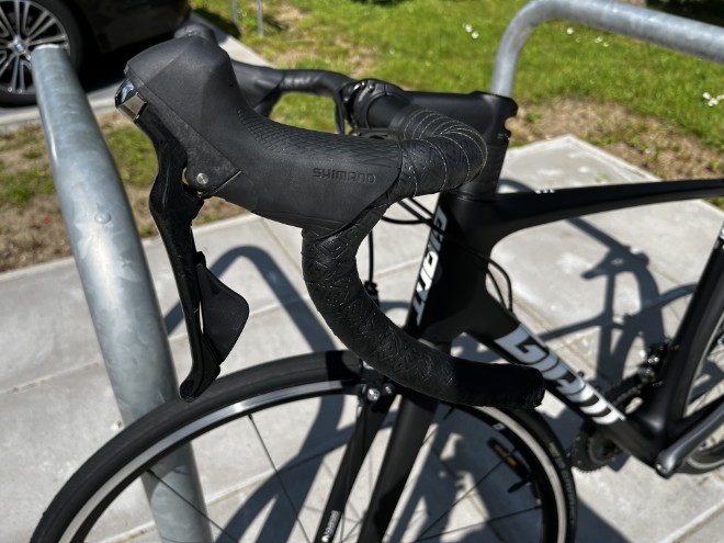 Giant TCR Advanced 1 carbon smoke matt -gloss Größe M Modell 2021