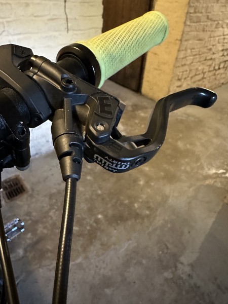 Cube Stereo hybrid 160 hpc sl 