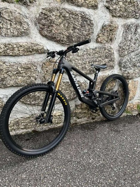 Santa Cruz Nomad CC AXS